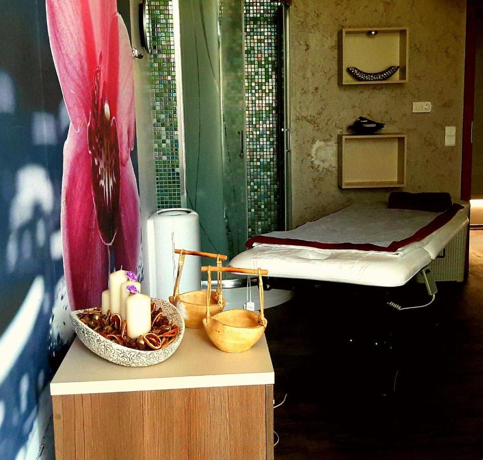 Skomielna Czarna Hotel Olivia Medical Spa מראה חיצוני תמונה