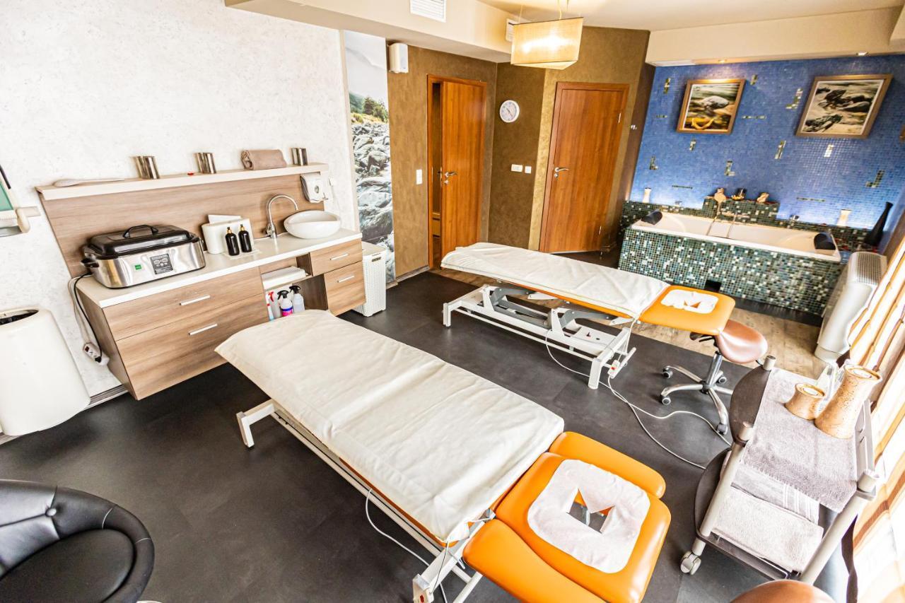 Skomielna Czarna Hotel Olivia Medical Spa מראה חיצוני תמונה